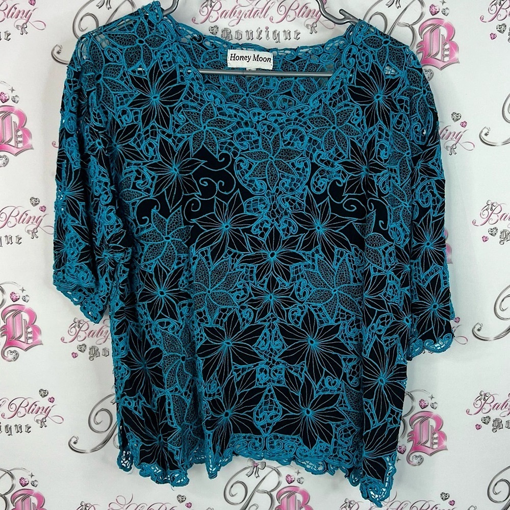 Honey moon tee shirt tshirt floral flowers crochet Teal Lace Women Top